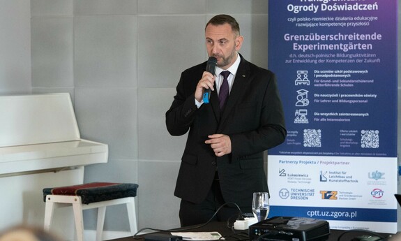 Karol Dąbrowski &ndash; dyrektor Centrum Przedsiębiorczości i Transferu Technologii UZ; fot. D. Legieta-Drozda