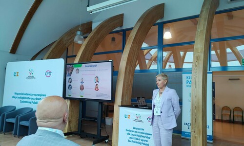 Konferencja "Innowacje bliżej biznesu" -Kierownik Projektu dr hab. inż. Maria Mrówczyńska, prof. UZ